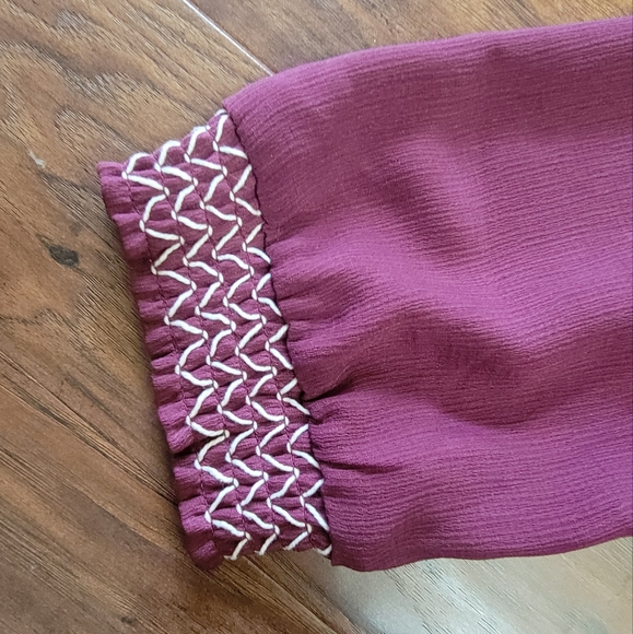 Maurices Off The Shoulder Maroon Blouse Size Small - Picture 5 of 8